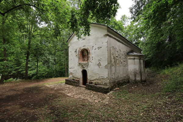 Црква са југозапада