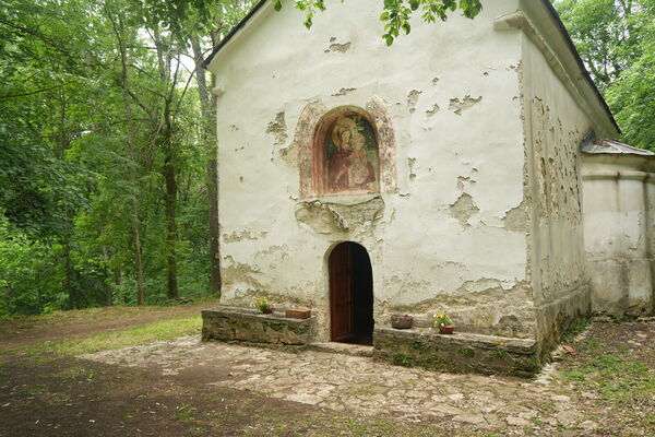 Црква са југозапада
