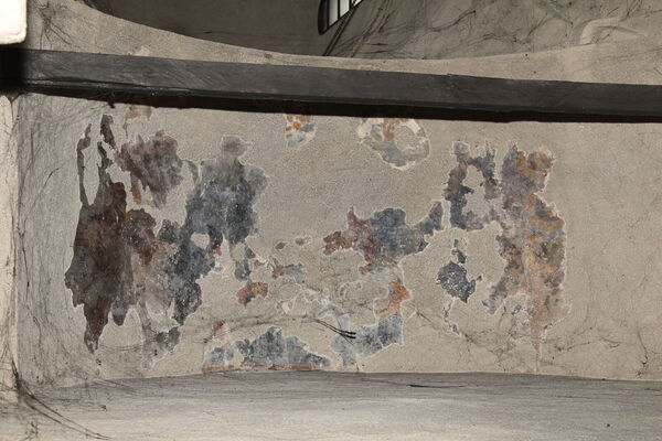 Fresco fragments