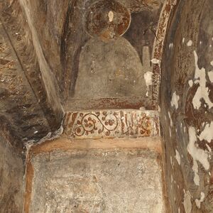 Орнамент, северна страна тријумфанлог лука