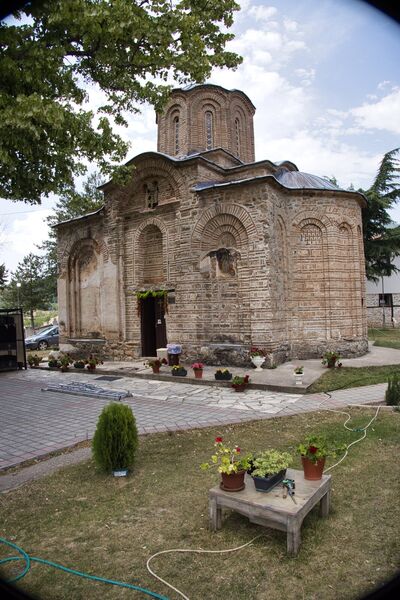 Црква са југоисточне стране