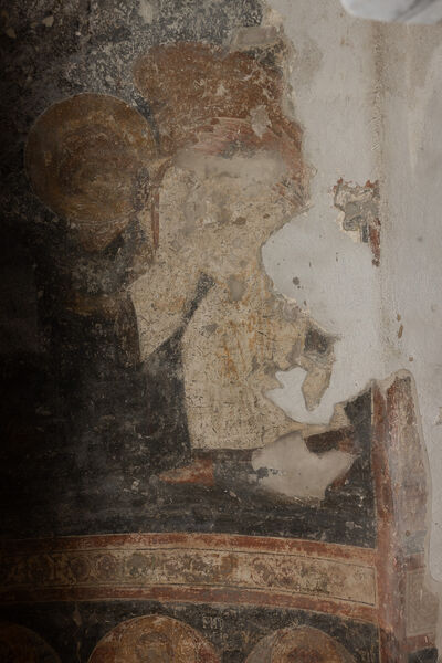 Virgin Mary and two angels, detail