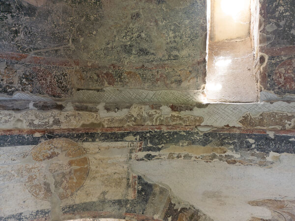 Detail of the ornament at the base of the tambour and remains of the inscription in the dome ring